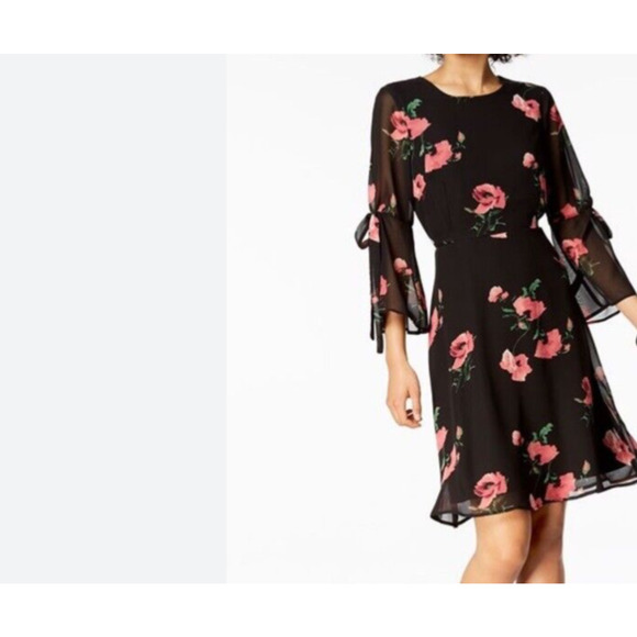 Nine West Sz 4 Dress Floral Chiffon Ruffle Flared Sleeve Boho Fairy Party Classy - Picture 1 of 7